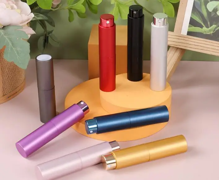 Wholesale 5ml 8ml 10ml Portable Fine Mist Blue Black Twist Spray Bottles Refillable Matte Aluminum Perfume Atomizer