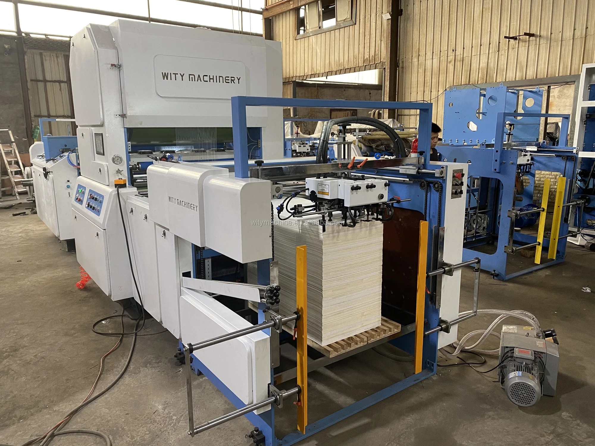 Automatic Paper Sheet Laminating Machine With Glue Laminating Thermal Laminating