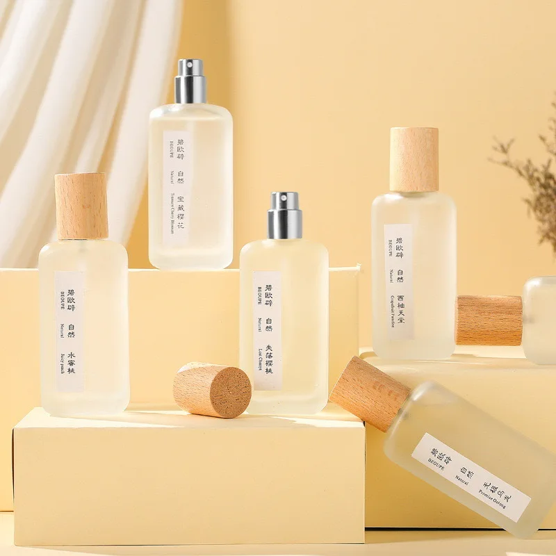 Private Brand Wholesale Men and Women Can Use Durable Light Fragrance Fresh and Neutral Perfume