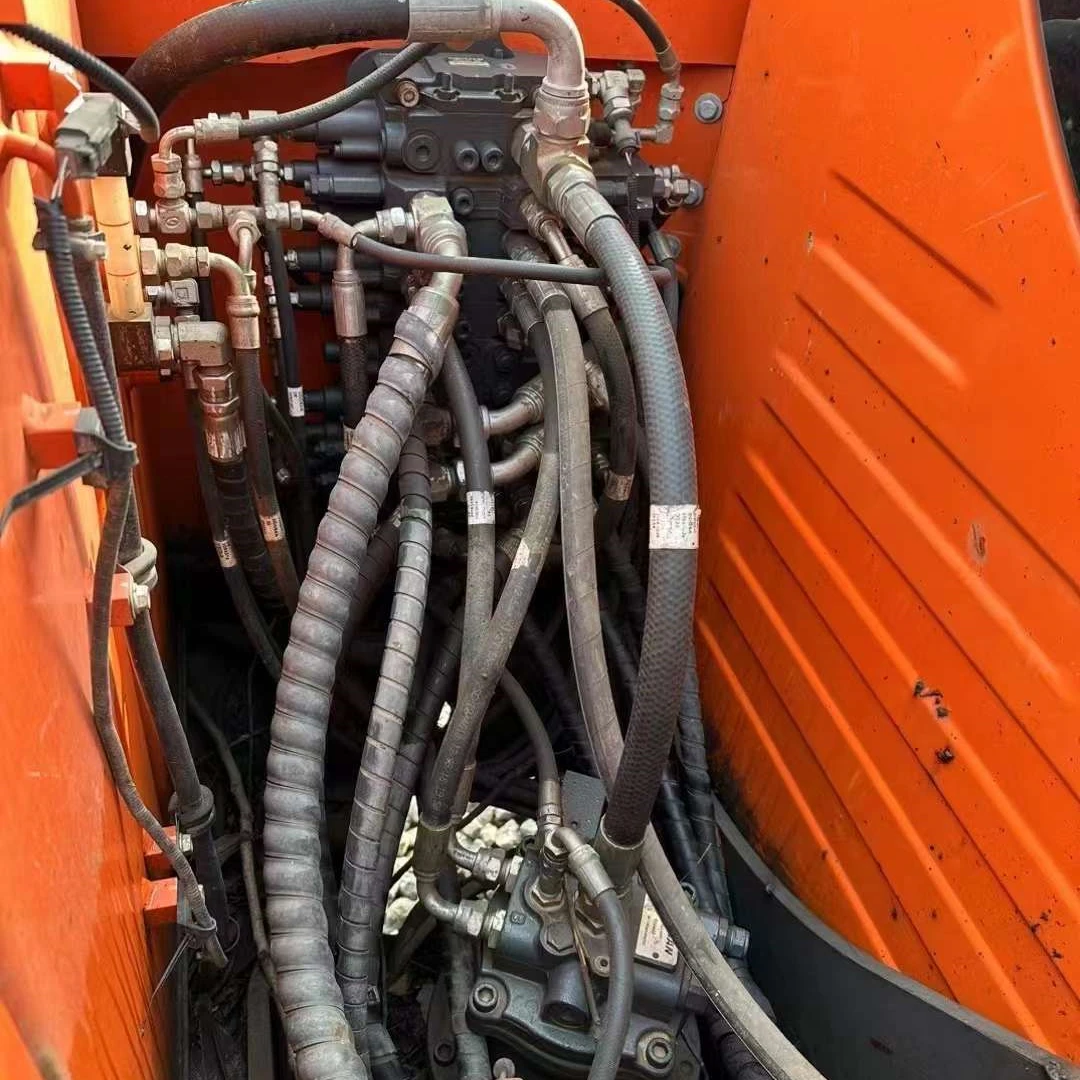 Doosan DX85-9C золотой гидравлический экскаватор первоклассный Подержанный строительный сельскохозяйственный инвентарь насос для двигателя Yanmar