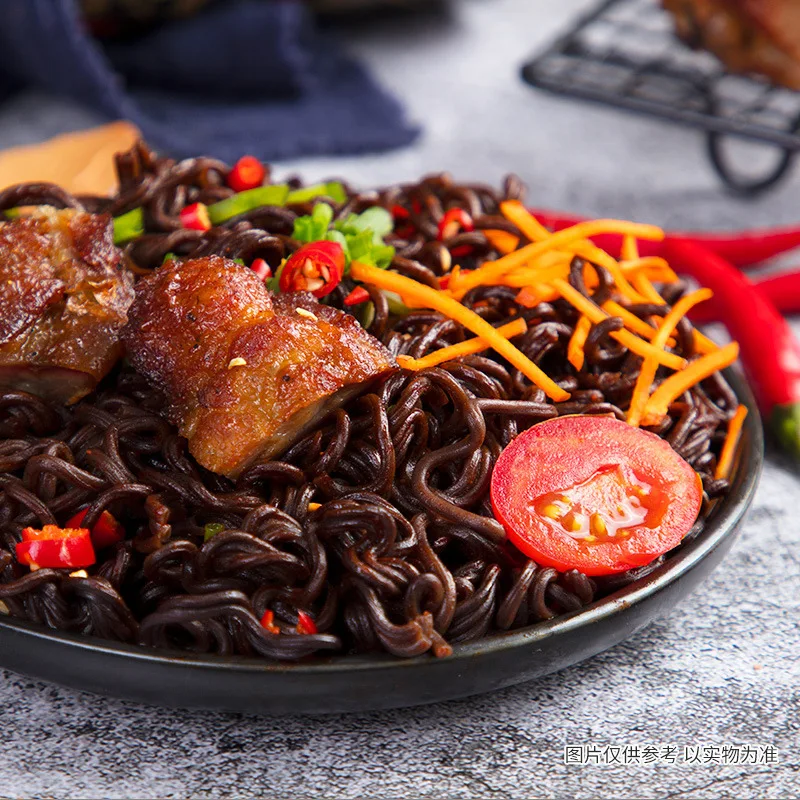 Оптовая продажа малайский перец-призрак острая лапша со вкусом курицы с сыром острая ведро черная лапша быстрого приготовления 80 г