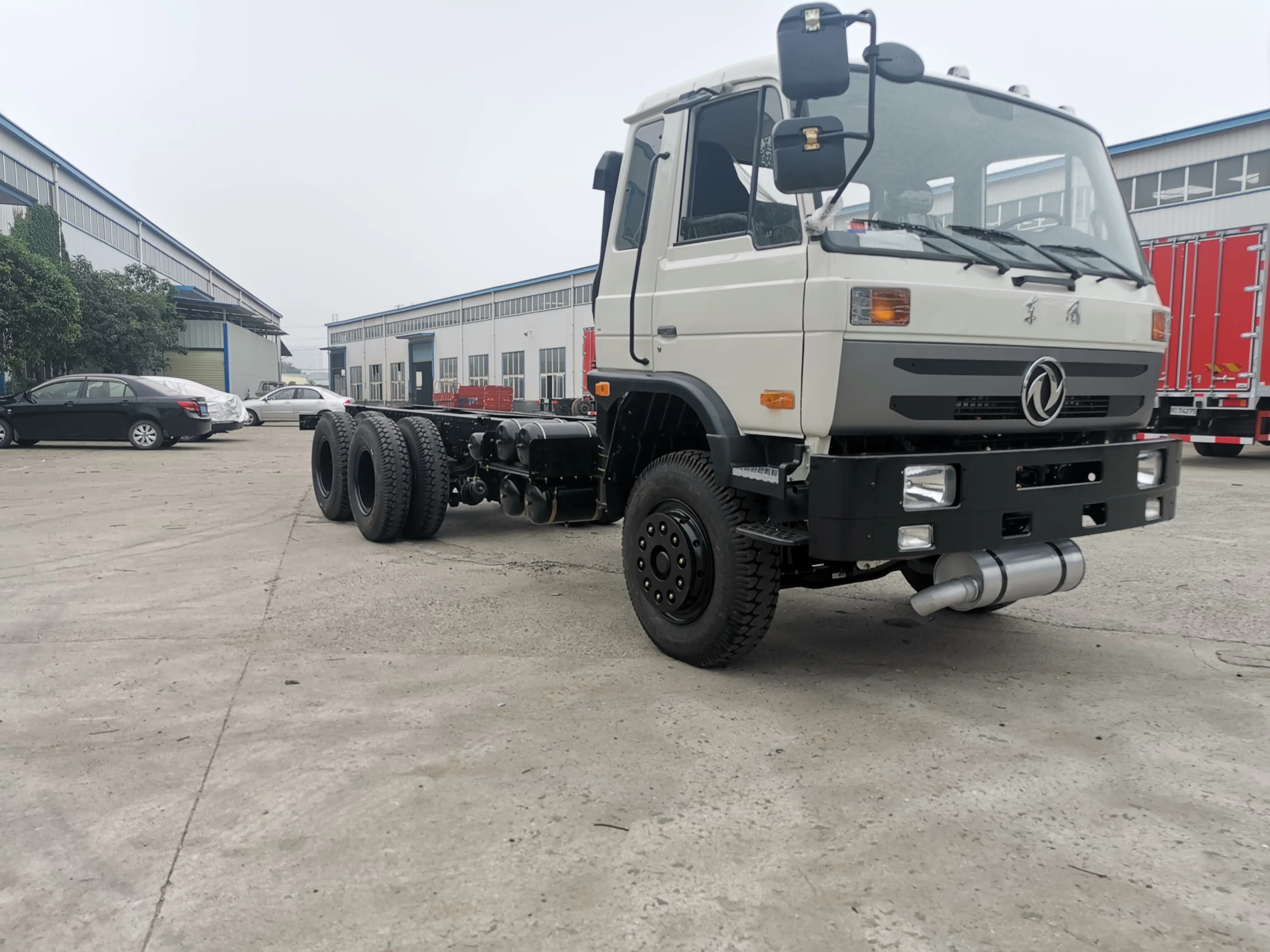 Heavy Machinery Transport dongfeng 4x4 6x6 8-15Ton telescopic boom crane truck dump truck with crane