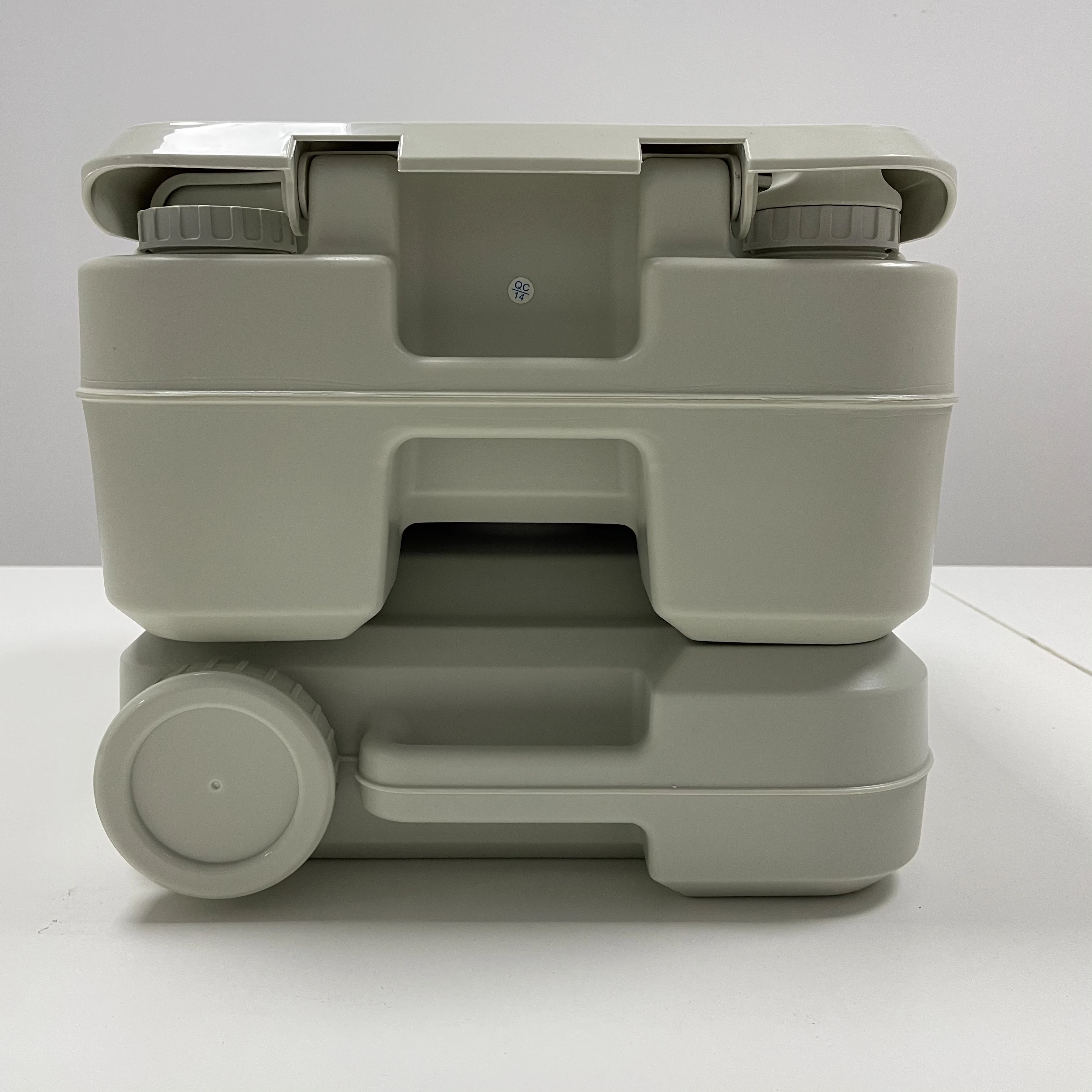 New Version Toilet With Tank Public Portable Toilet Camping Plastic, Elderly Mobile For Hospital 10L Toilet Camping Portable