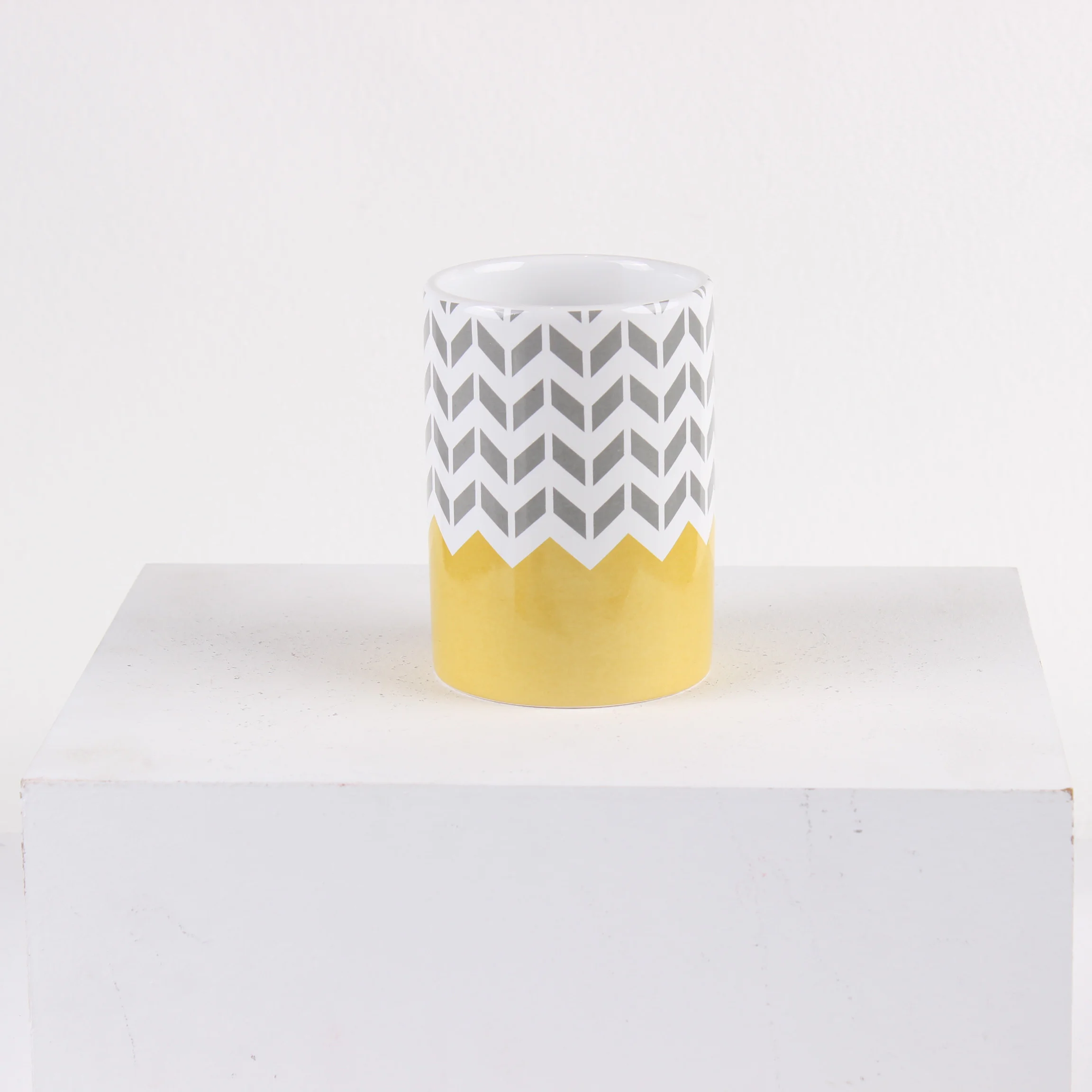 Bathroom Decor Set Ceramic Bathroom Accessories Shower Curtain Set For Bath Gift Set