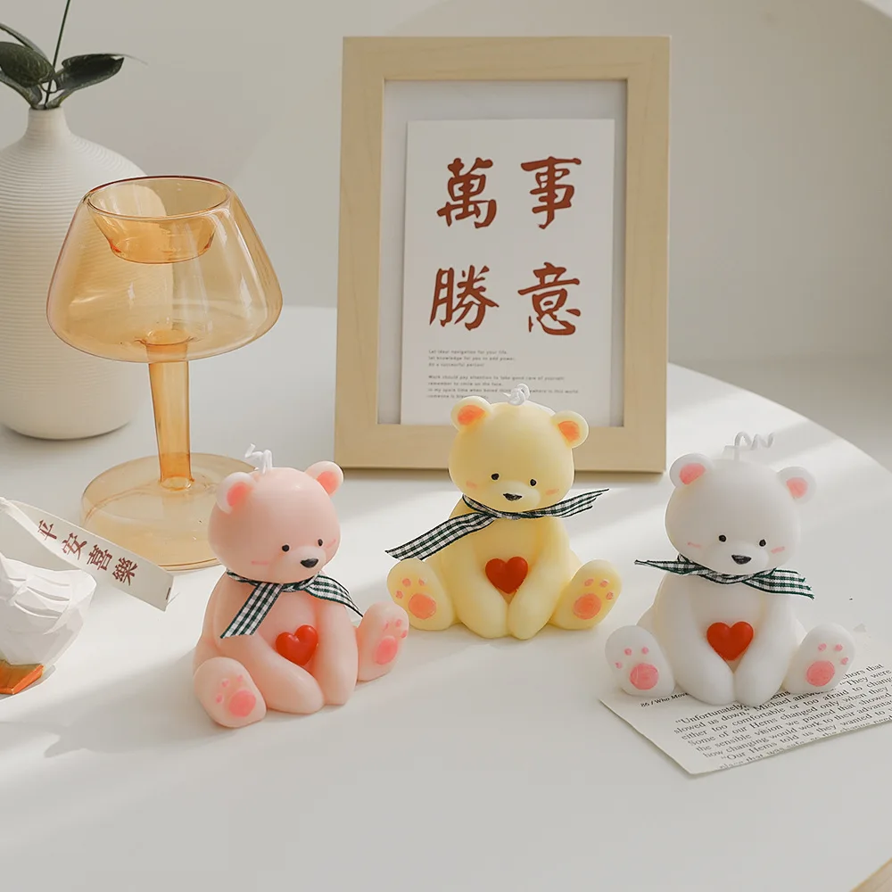 INS Korea Cute Bear Candle Fragrance Scented Soy Wax Candle Handmade Candela DIY Home Decoration Ornaments Souvenir Gift Kerze