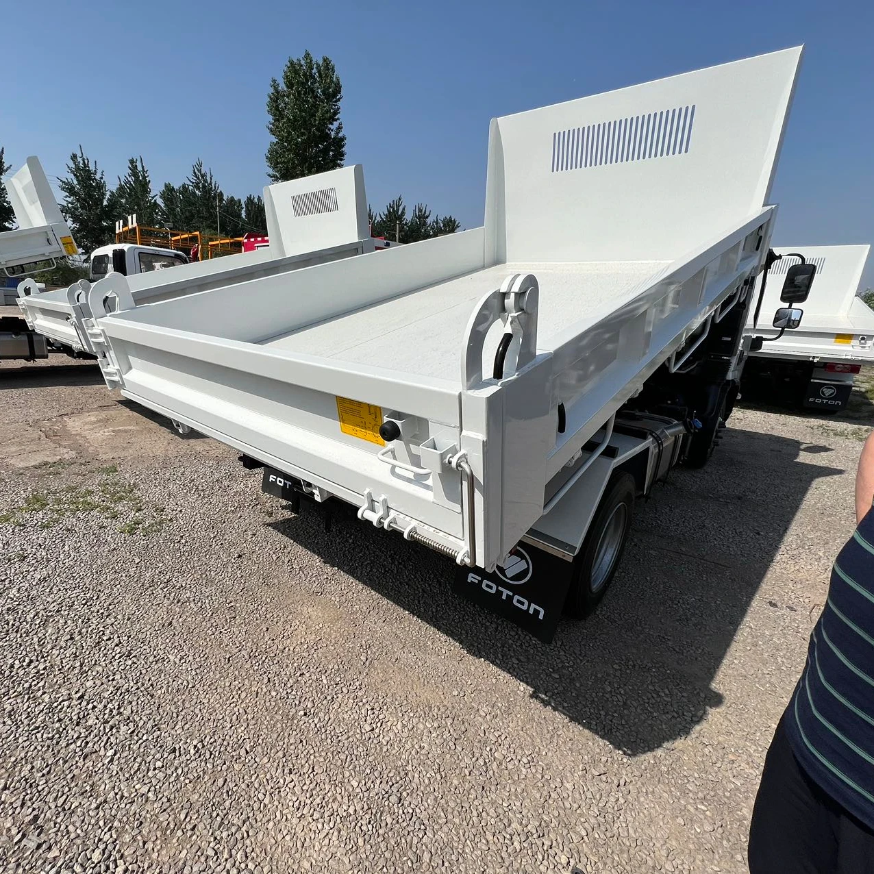 Source Standard dropside trucks body flat cargo truck bed dump van box tipping cargo truck body