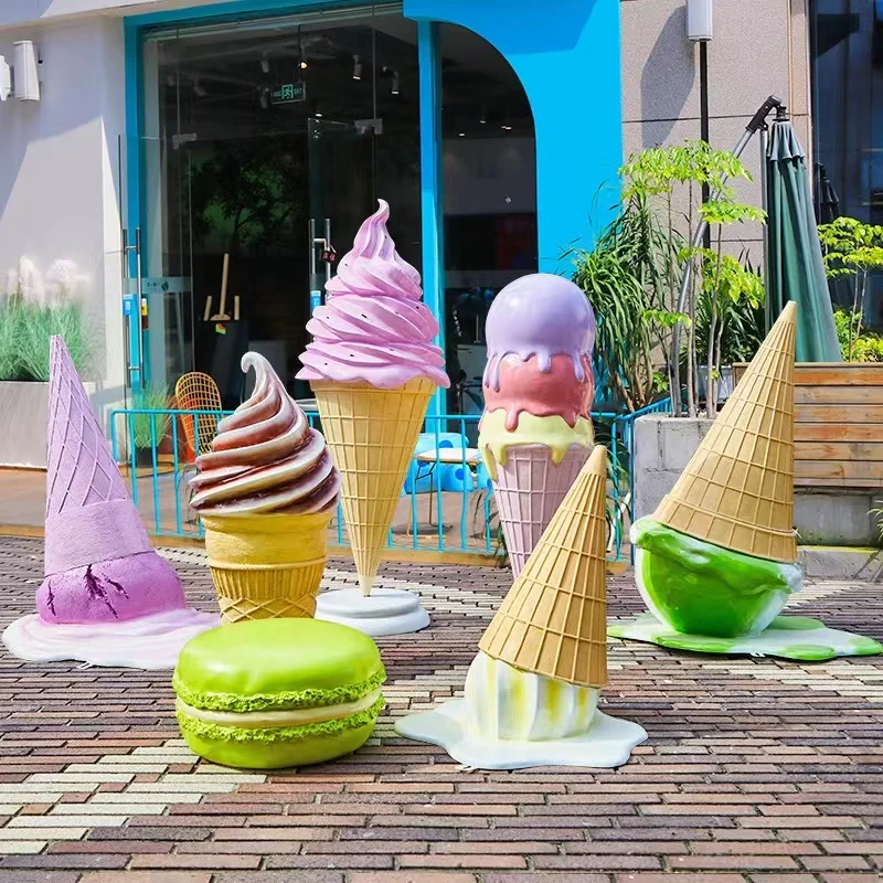 Festival decor color beautiful design fiberglass  ice cream cone statue