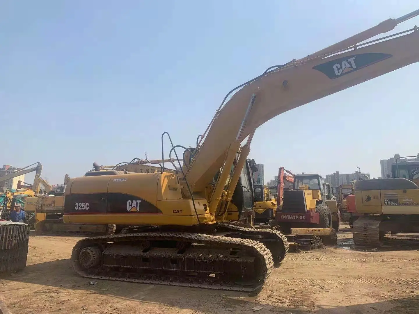 High Quality CAT Used Caterpillar 320 325 330 324 329 Excavators Japan Cat 320gc 325C Excavator for sale