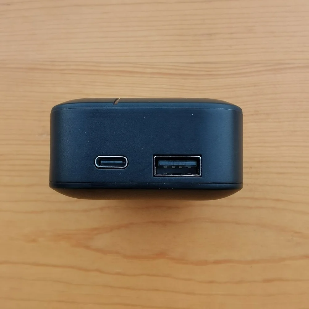 PW100 4G power bank Mobile Wi-Fi hotspot 4G pocket wifi 10000mAh battery cat 4 router