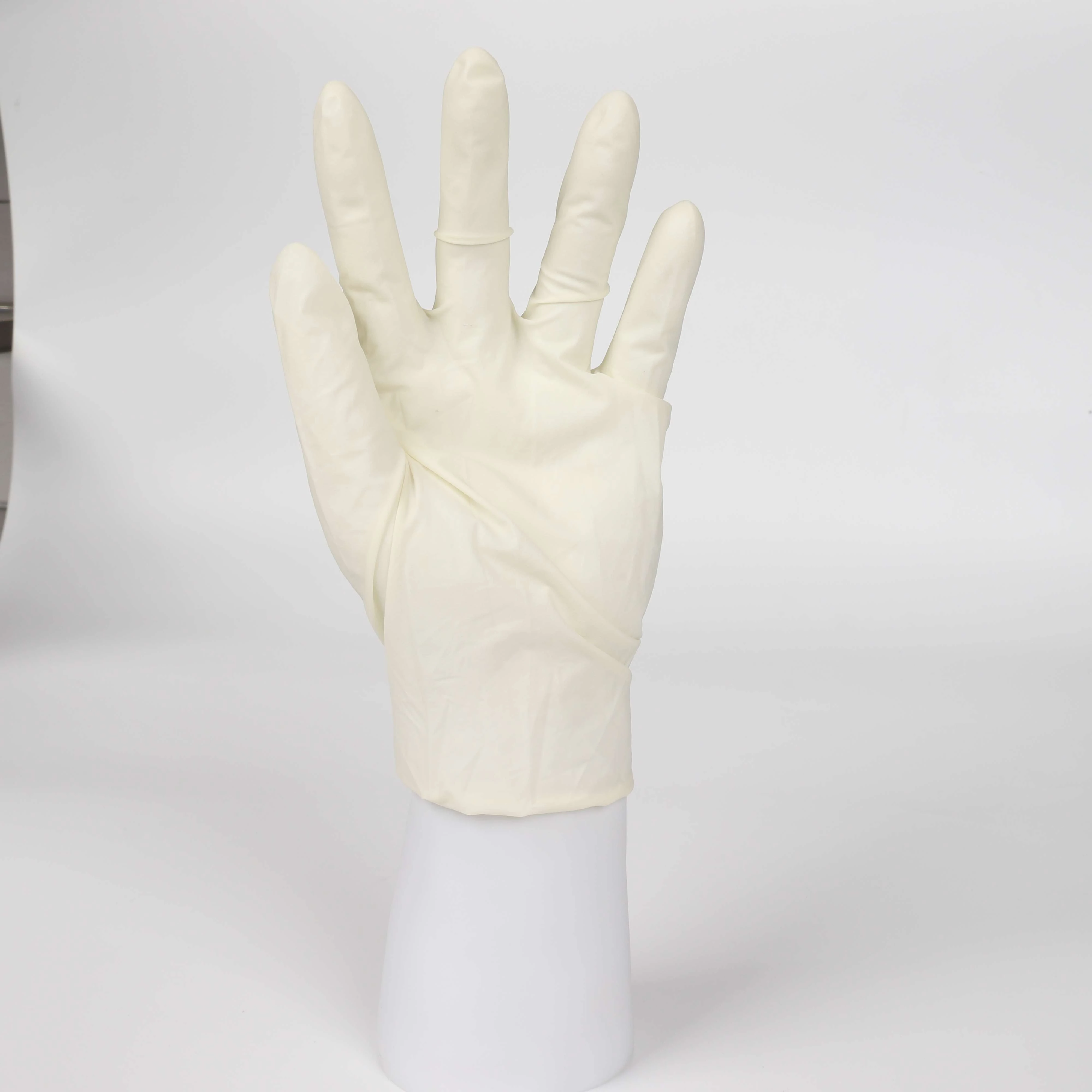 Нестерильные сохранения пищевых продуктов, удобно носить одноразовые нитриловые перчатки