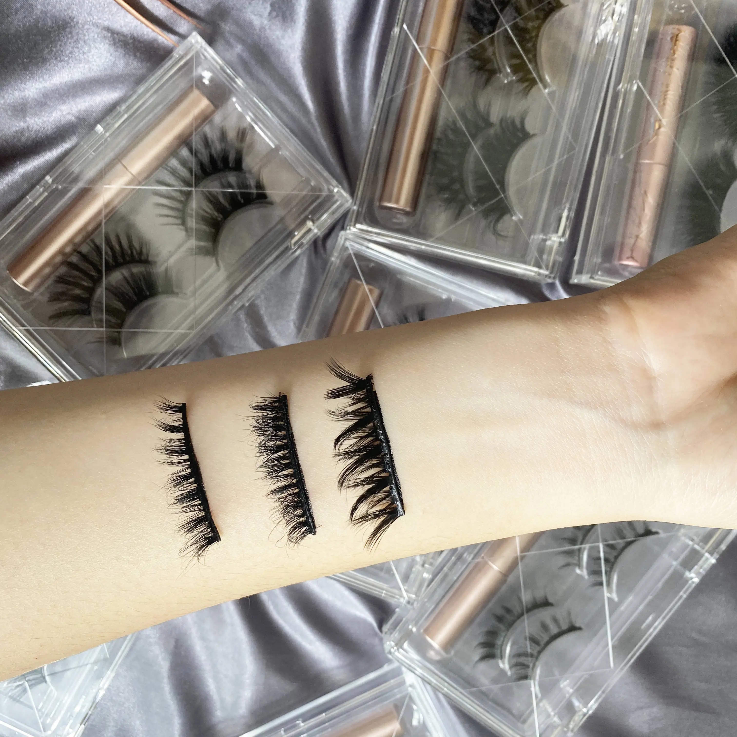 Private Label Faux Mink False Lashes Box Waterproof Sweat-Proof Natural Glamorous Looking Magnetic Eyelashes with Eyeliner Set