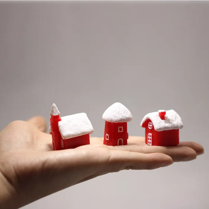 MIni Resin House Red Snow House landscaping Miniature for DIY Fairy Garden Home Decor Christmas Accessories