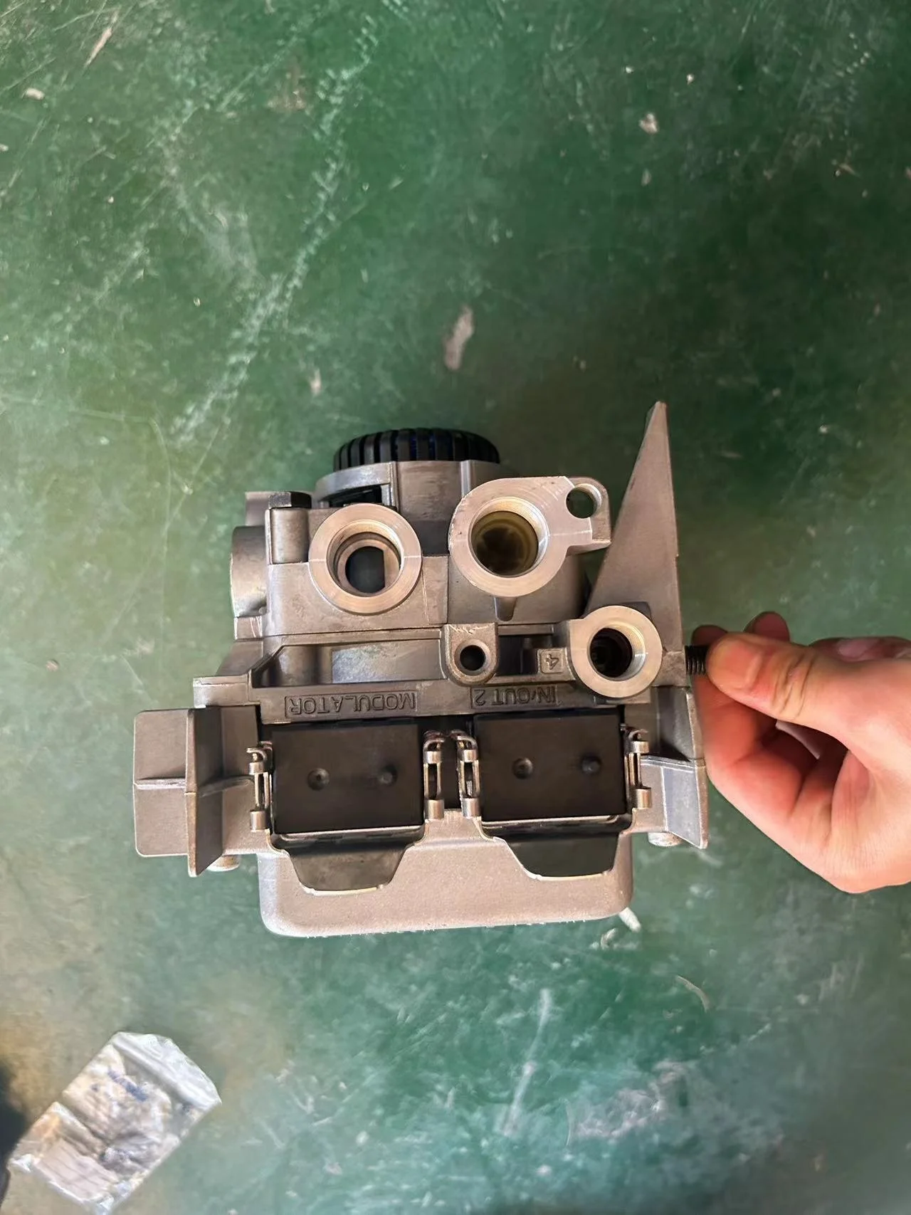 WABCO 4801020140 Trailer Modulator RSS V-OLVO S-CANIA DAF European truck Parts