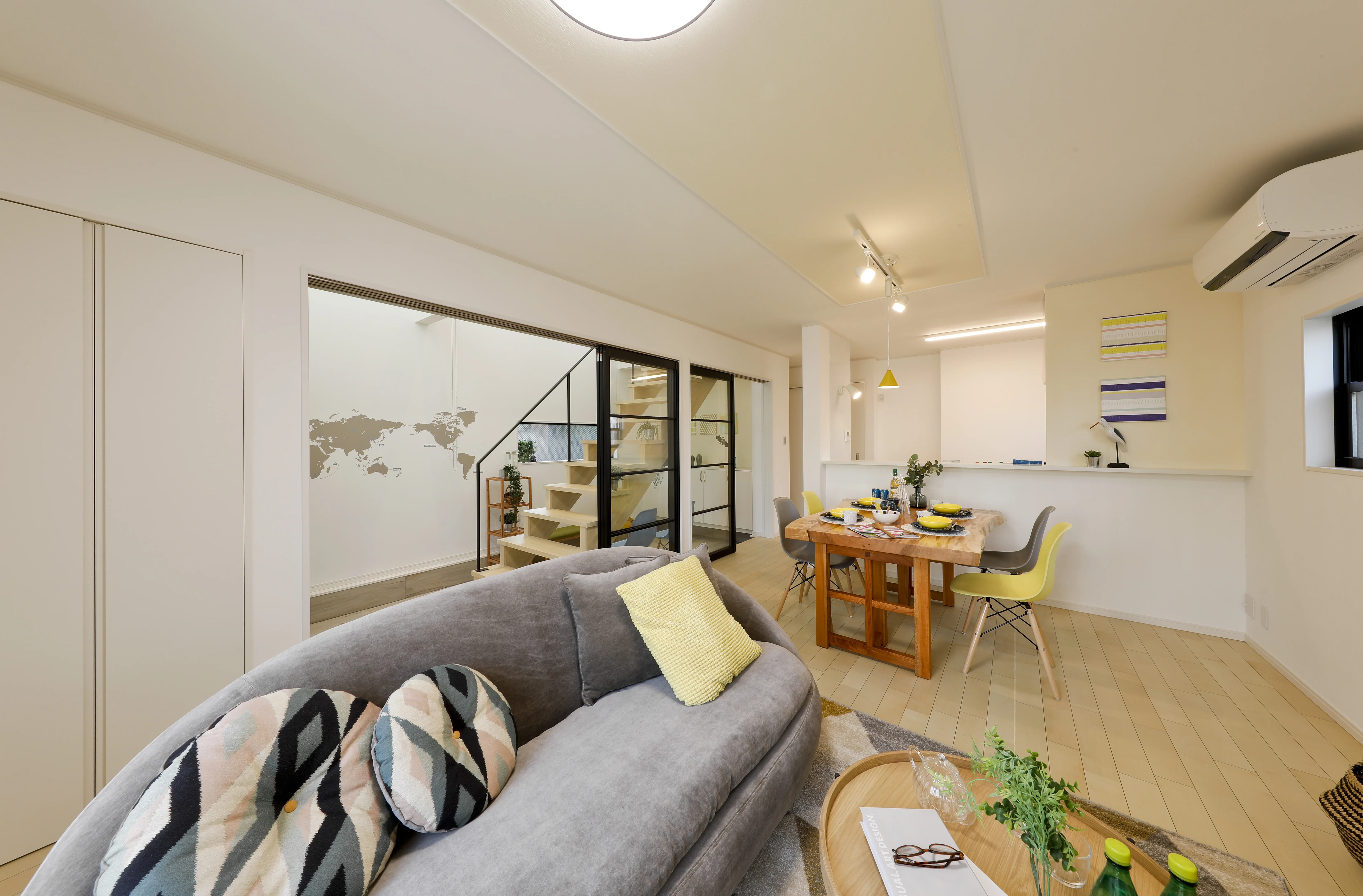 
Japanese housing construction service complete clean cheap house Real Estat 