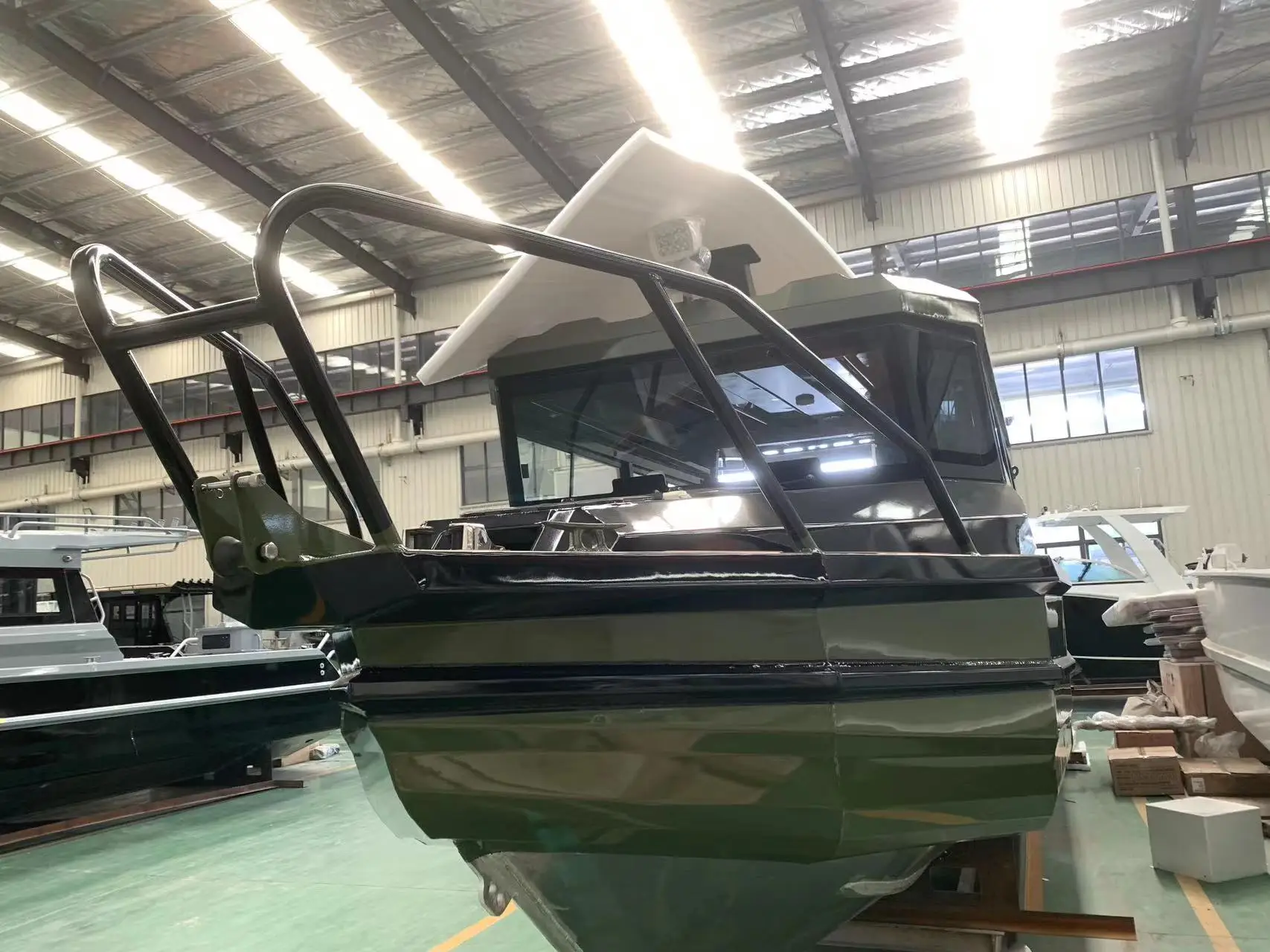 9m Easycraft Multi-configuration large space closed bin Sea Monster can be affordable aluminum alloy fishing boat