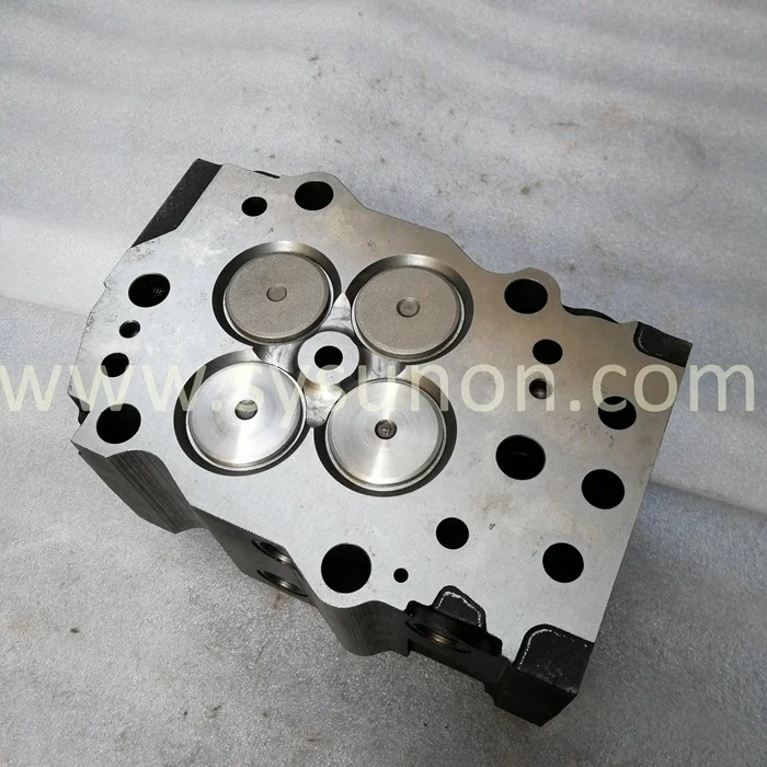 K19 Diesel Engine Parts Cylinder Head Assembly 3646323 3640320 3639984 Cylinder head with valve