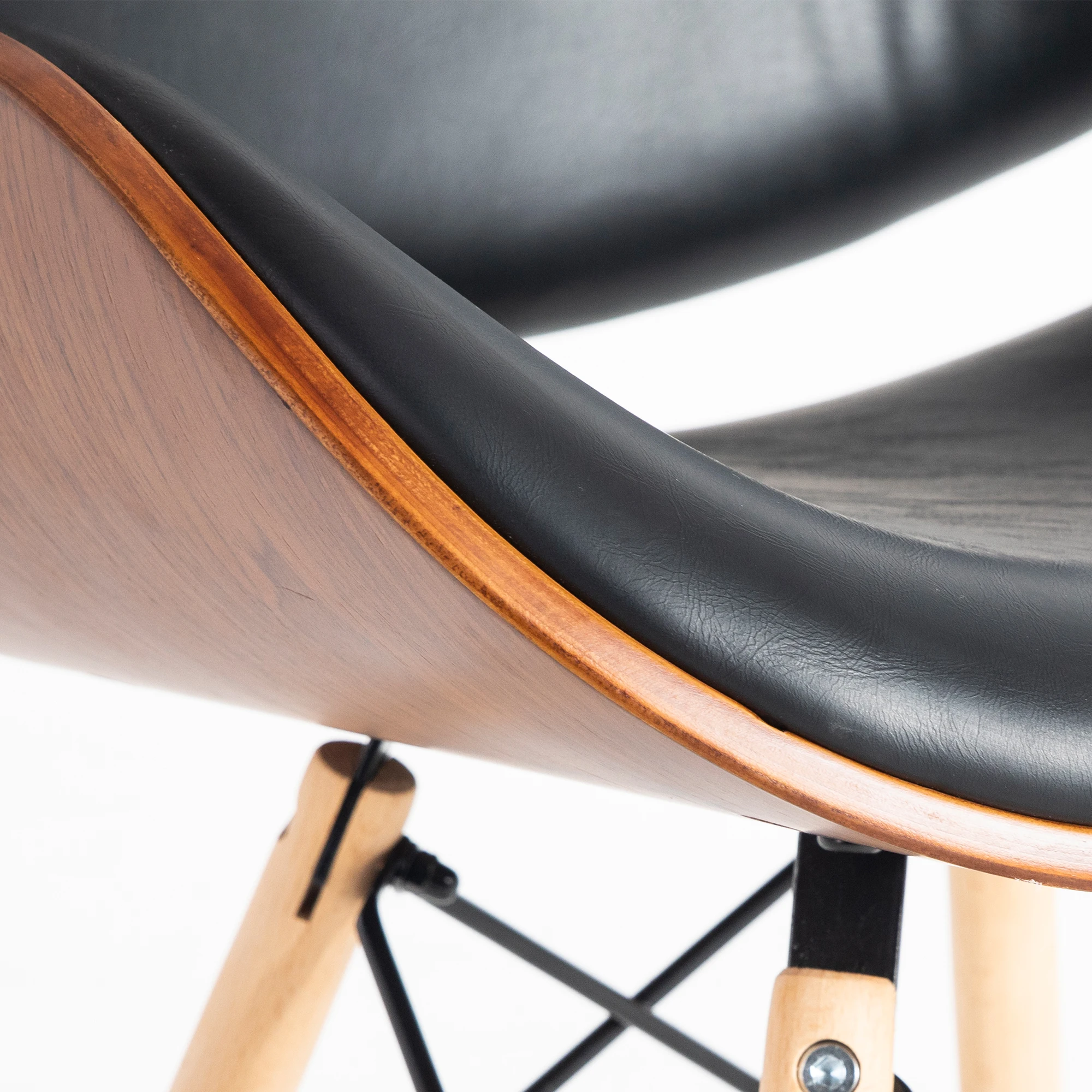 Vintage PU Leather Cover Living Room/Restaurant/Hotel/Coffee Shop Dining Chair