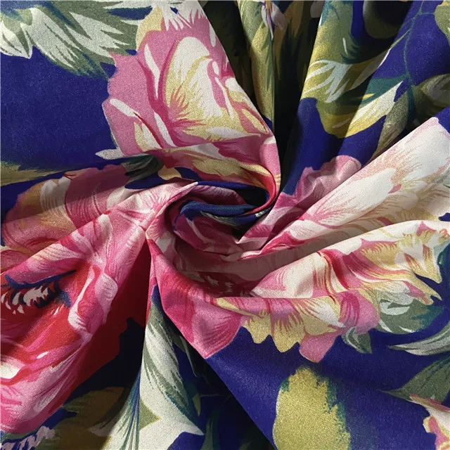 Made in China  microfiber home textiles customized 100% polyester pigment printed bedsheets fabric