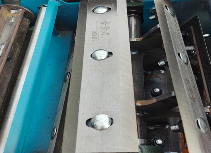 Agricultural Machinery Poultry Animals Cattle and Sheep Animal Feed Grain Chaff Straw Diesel Grain Crusher Cutting Machine