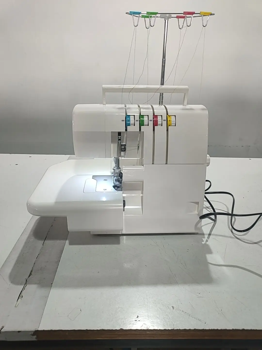 DS-703  Household Overlock Sewing Machine,overlock sewing machine household,overlock  sewing machine