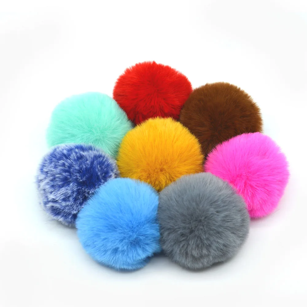 2024 New Cheap Wholesale 8cm Faux Rabbit Fur Furry Ball Pom Pom Plush pompons for DIY Hats Christmas Indoor Fighting Balls