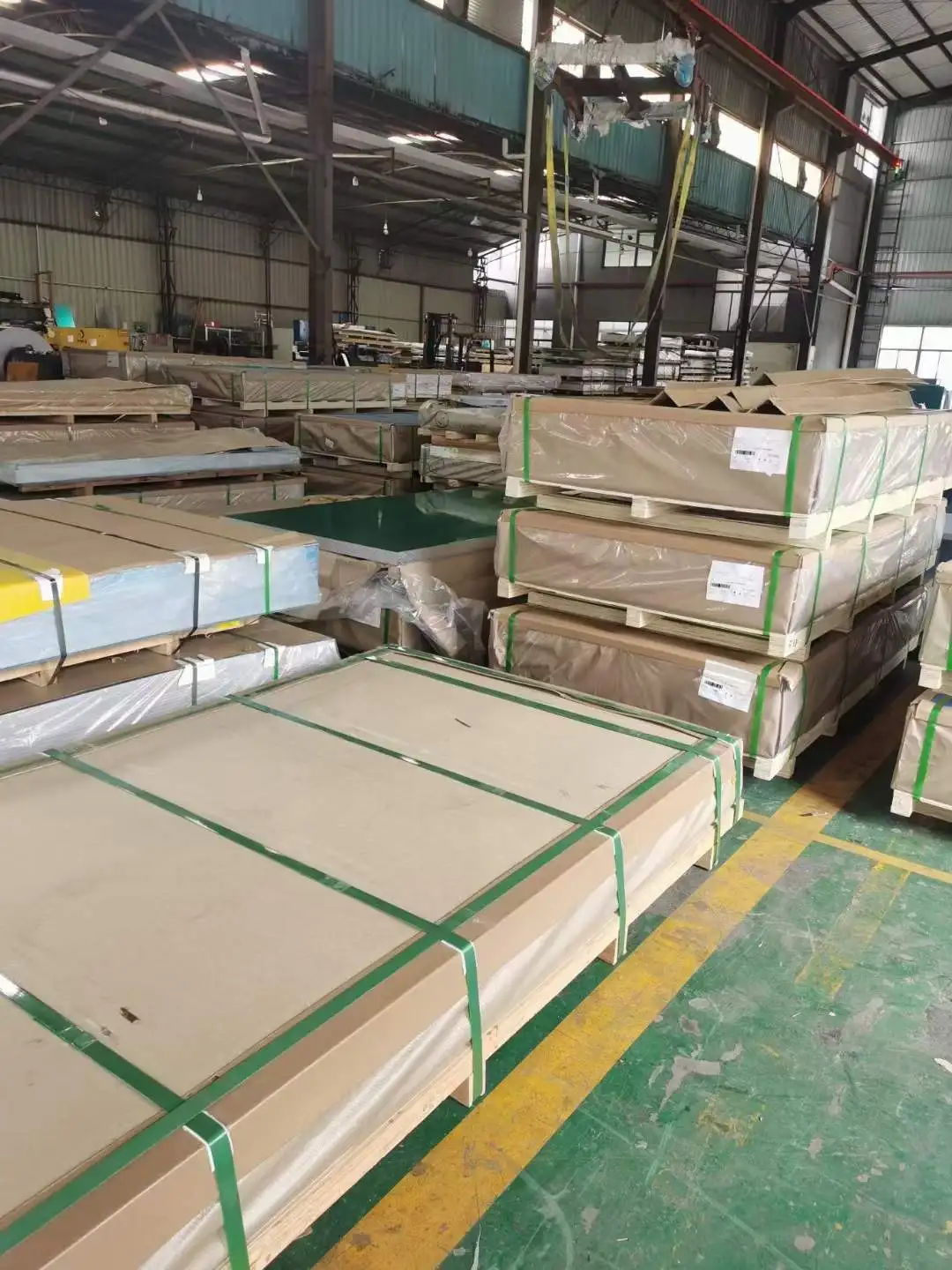 Fast Delivery Aluminum Embossed Sheet Checkered Plate And Weight Alloy 6061 T6 Gold Supplier