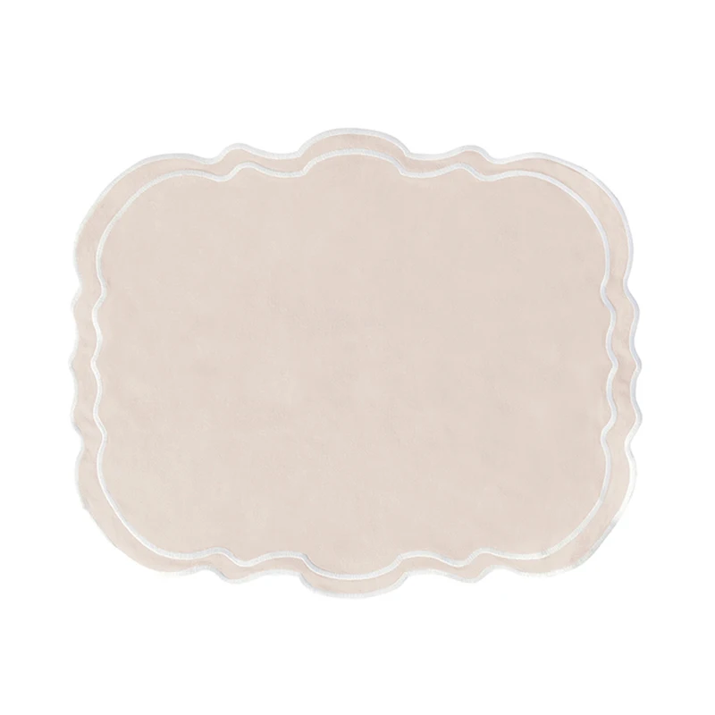 Wholesale Scalloped Edge Embroidered Lace Placemats Cotton Place Mats Romantic Dinner Setting Napkin Placemat Wrap Linen