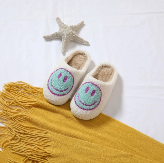 Wholesale Custom winter fluffy  fuzzy furry home house cute fur bad bunny kids toddler  Slippers slides