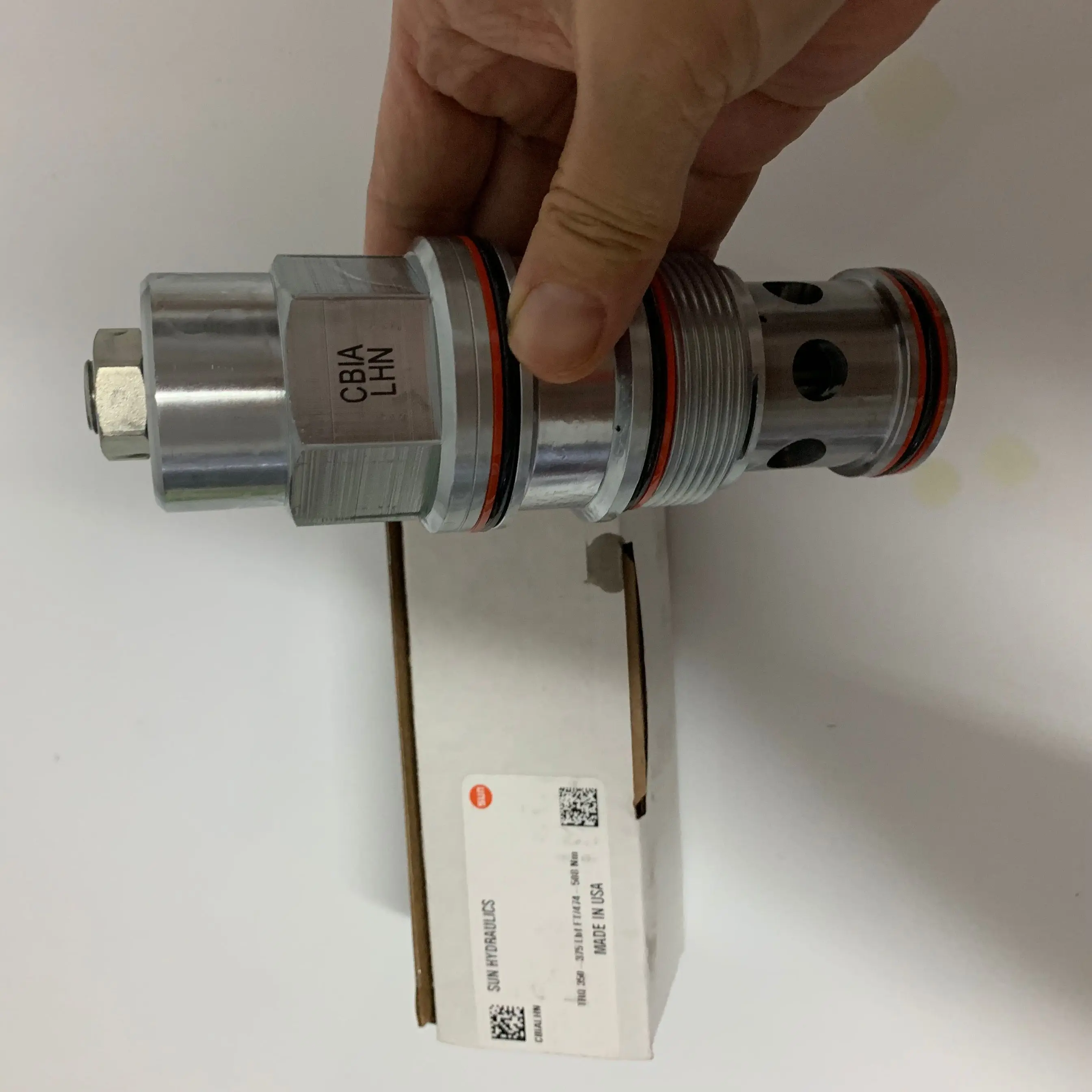 CBIA-LHN CBIALHN CBIA-LBN CBIA LBN SUN hydraulics USA Original cartridge 3:1 pilot ratio, standard capacity counterbalance valve