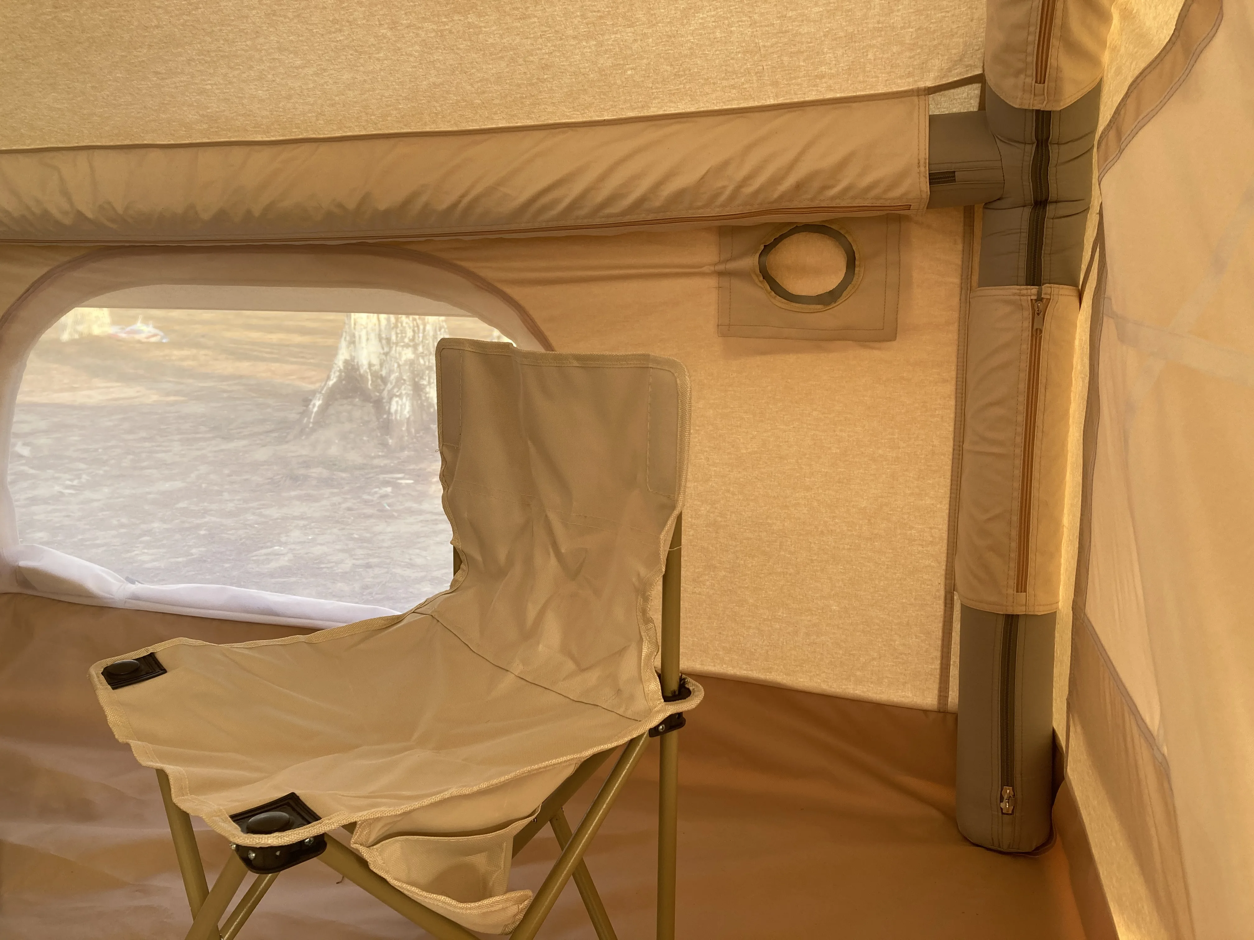 Outdoor Waterproof Family Inflatable Air Pole Tent Outdoor Camping Inflatable Yurt House Tent