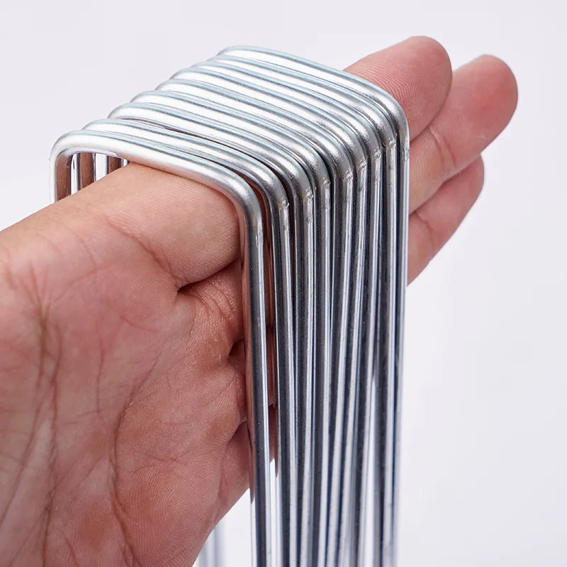 China Factory Supply  Galvanized Garden Staples Plastic Landscape Staples Wholesale Landscape Staples