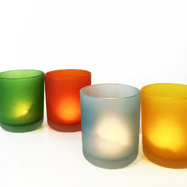 fashion custom color sprayed glass candle jars frosted glass candle vessel with wooden lid for candle making