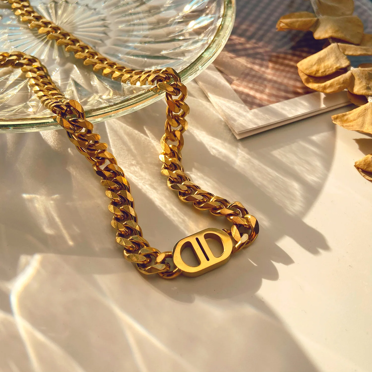 Trendy Charm Personalized Chunky Choker Chain Letter Gold Plated Jewelry Real Gold CD Necklace Stainless Steel