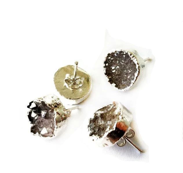 BEAUTIFUL COLORED DRUZY EARRINGS