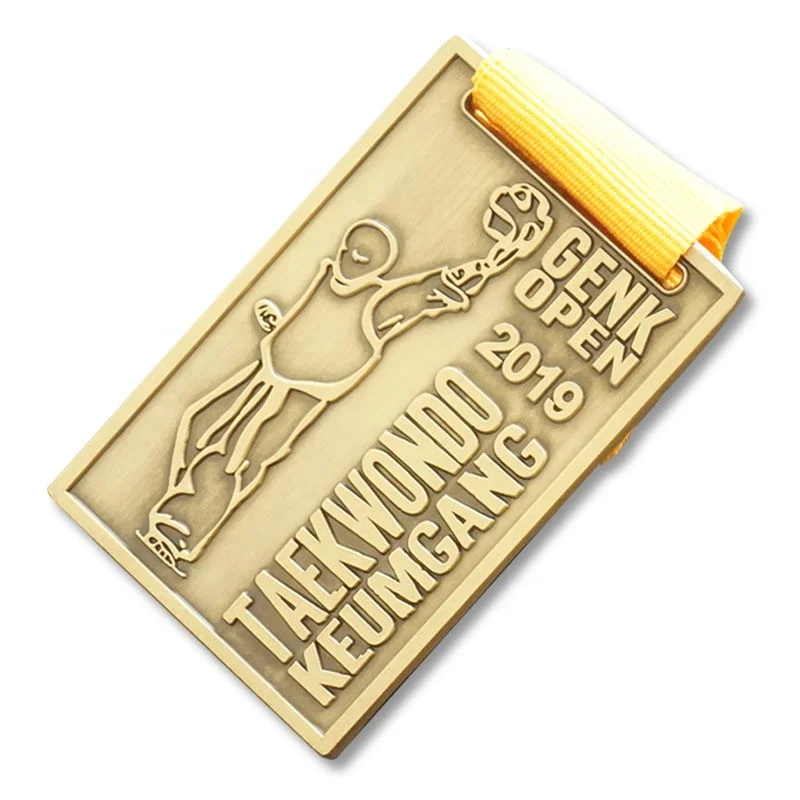 Manufacture Zinc Alloy Bodybuilding Judo Taekwondo Boxing  Race Graduation Medal for Souvenir