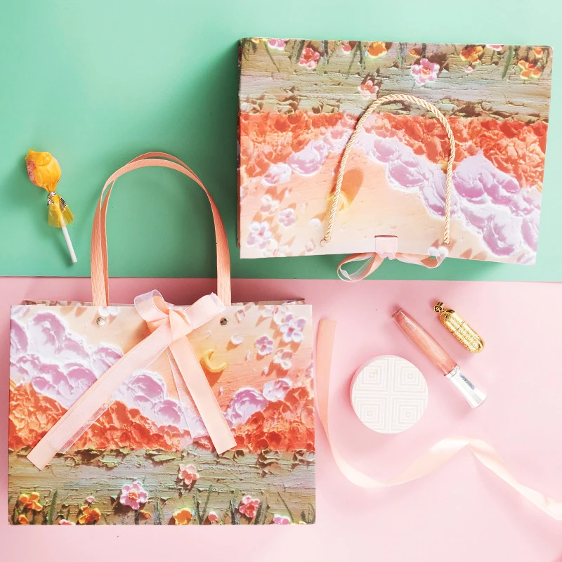 Custom Logo New Art Oil Painting Hand Carrying Festival Souvenir Tote Gift Packaging Paper Bag