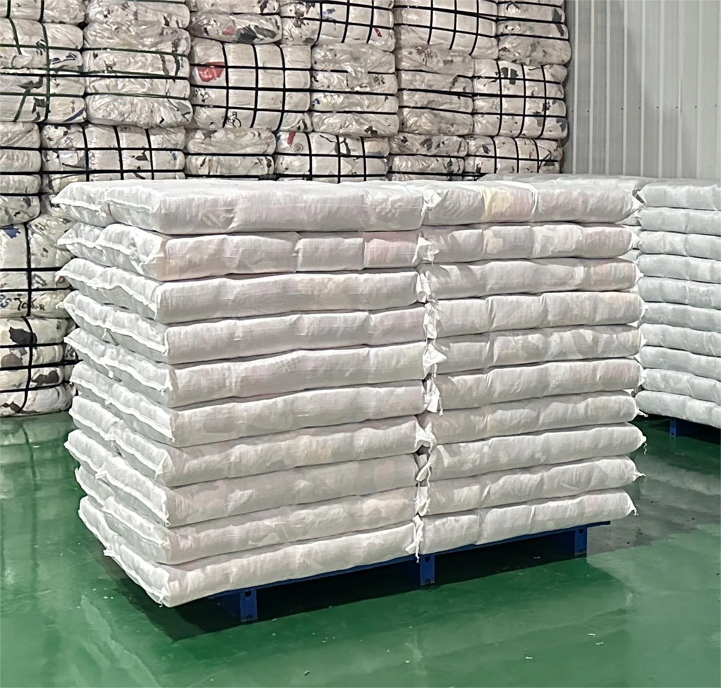 Textile Waste Recycling Industrial Rags Mixed Colored Terry Cloth 100% Cotton Rags for Cleaning with Painting paint-coat Machine