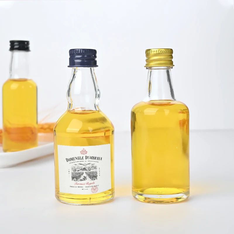Wholesale 50ml Glass Mini Liquor Bottles Container Packaging Glass Alcohol Spirit Vodka Wine Whiskey Tequila Bottles