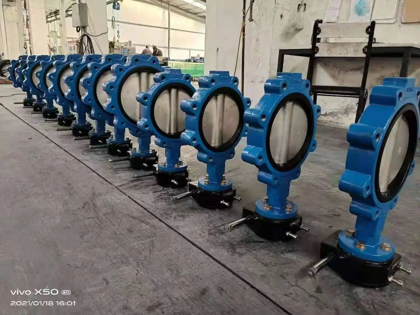 Low Price Factory Supply Lug Wafer Type 8 Inch Butterfly Valve