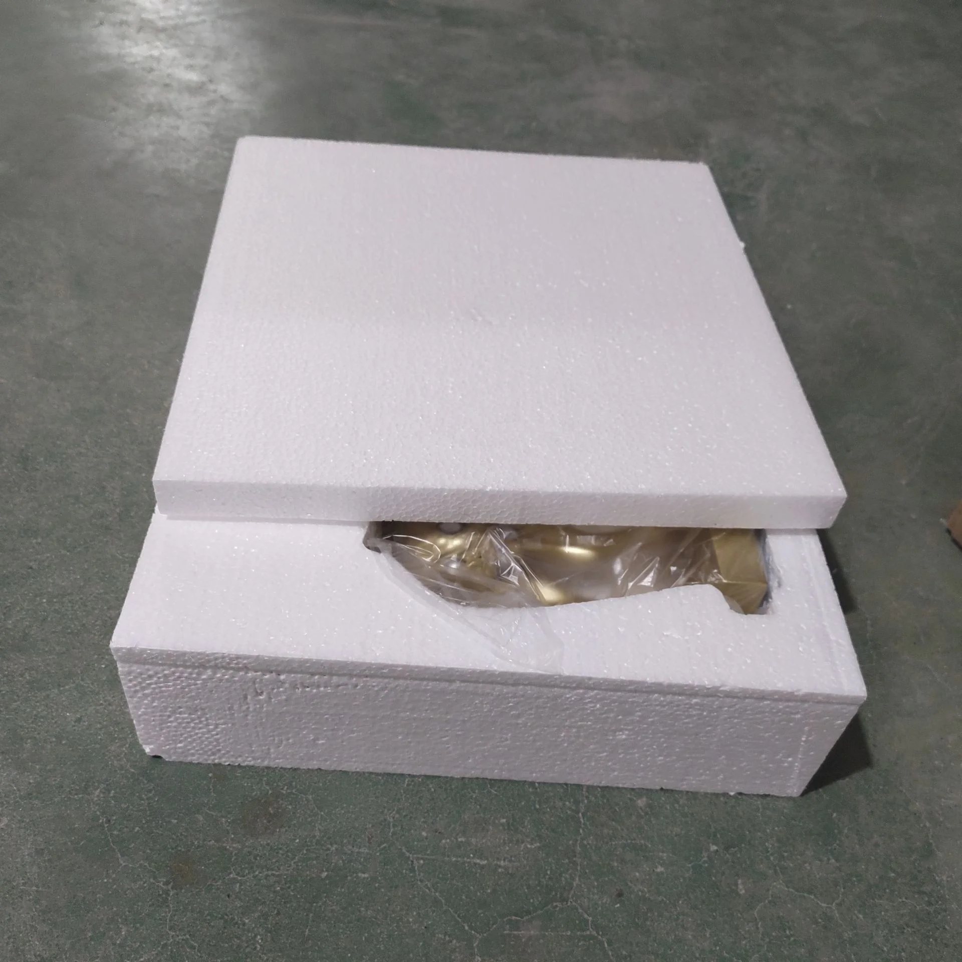 Office Small Home Decorative Sculpture Handicraft Resin Animal Carving Five Blessing Elephant Ivory Sculptures