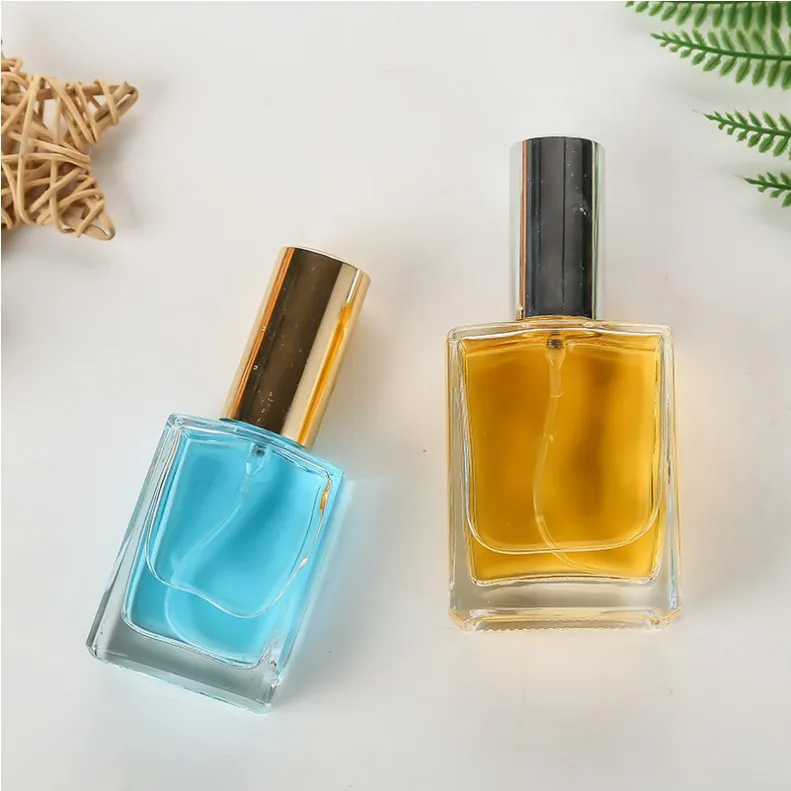 Factory direct wholesale 10/15/30/50/100ml flat square silk mouth screw mouth perfume glass spray bottle
