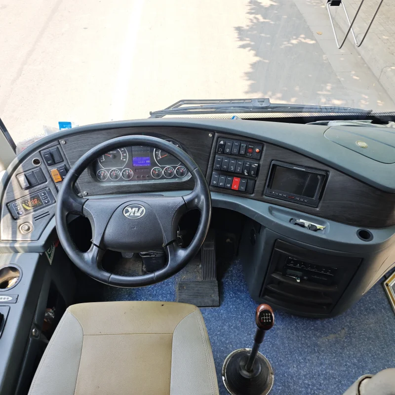 china popular brand ankai luxury passenger coach bus HFF6119KDE5B 48 seats diesel power coaches