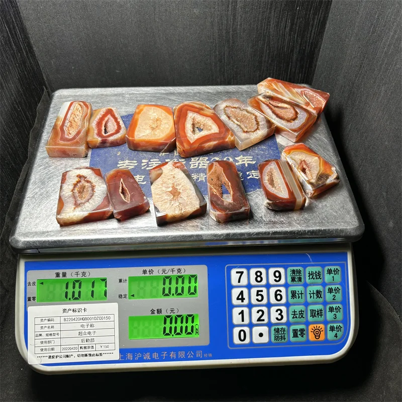 Wholesale Healing Natural Stones Reiki Crystal Crafts Polished Carnelian Druzy Points For Decoration