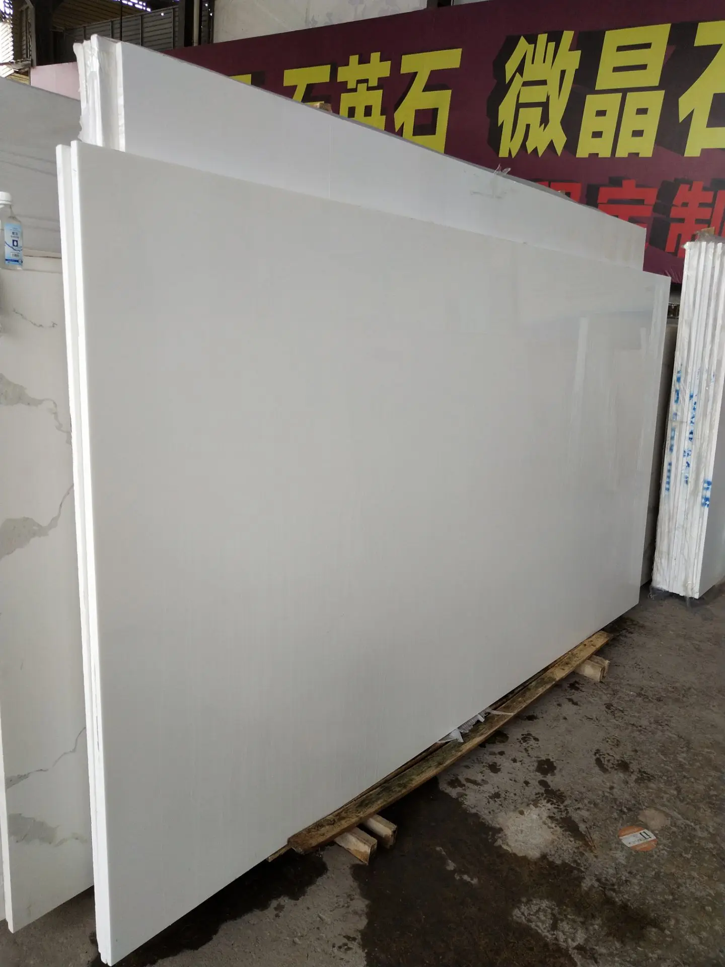 Popular Nano white microcrystal slabs Artificial glass stone with cheapest factory price