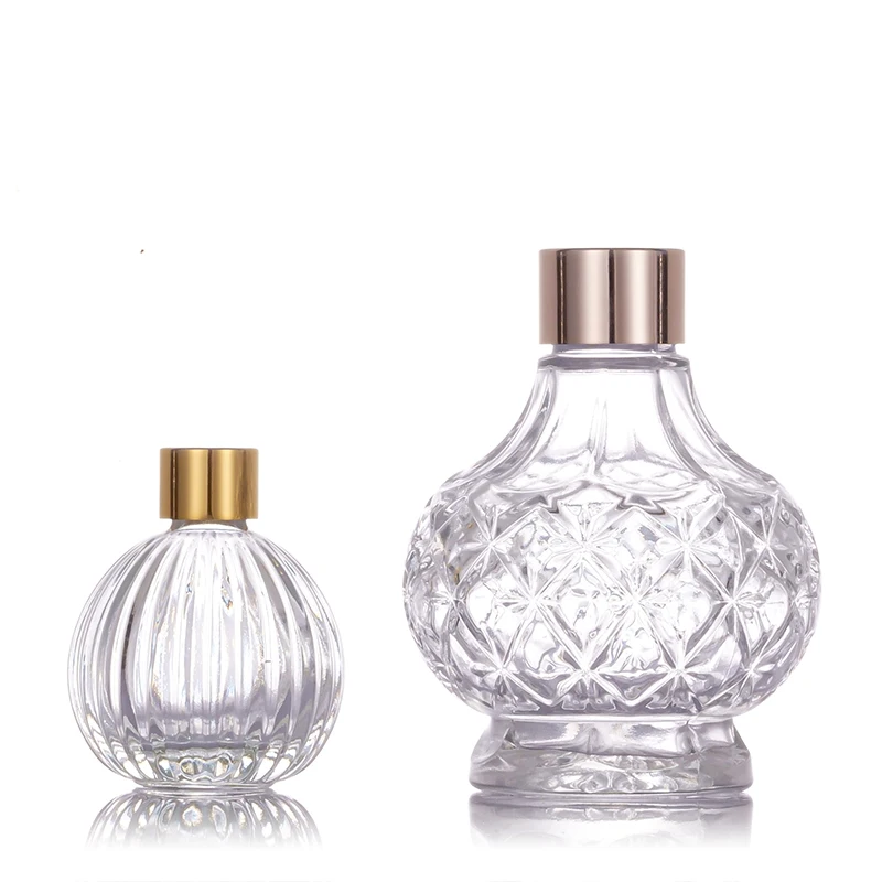 Creative model Transparent Glass empty aromatherapy bottle Reed Diffuser Bottle with Lid Hedgehog shape