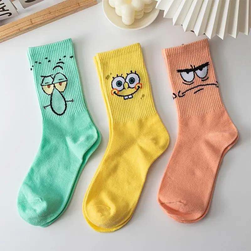 Factory Price Custom Color Anime Image Machine Socks Knitting Women Socks