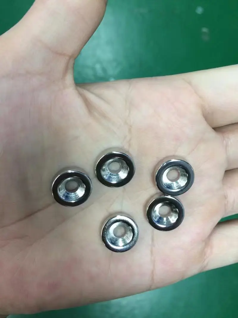 Super Strong Pot Magnet with Eyebolt