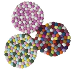Wool FELT HOTPAD/TRIVIT Teapot Stand Felt Pompom Hotpad/Handfelted in China