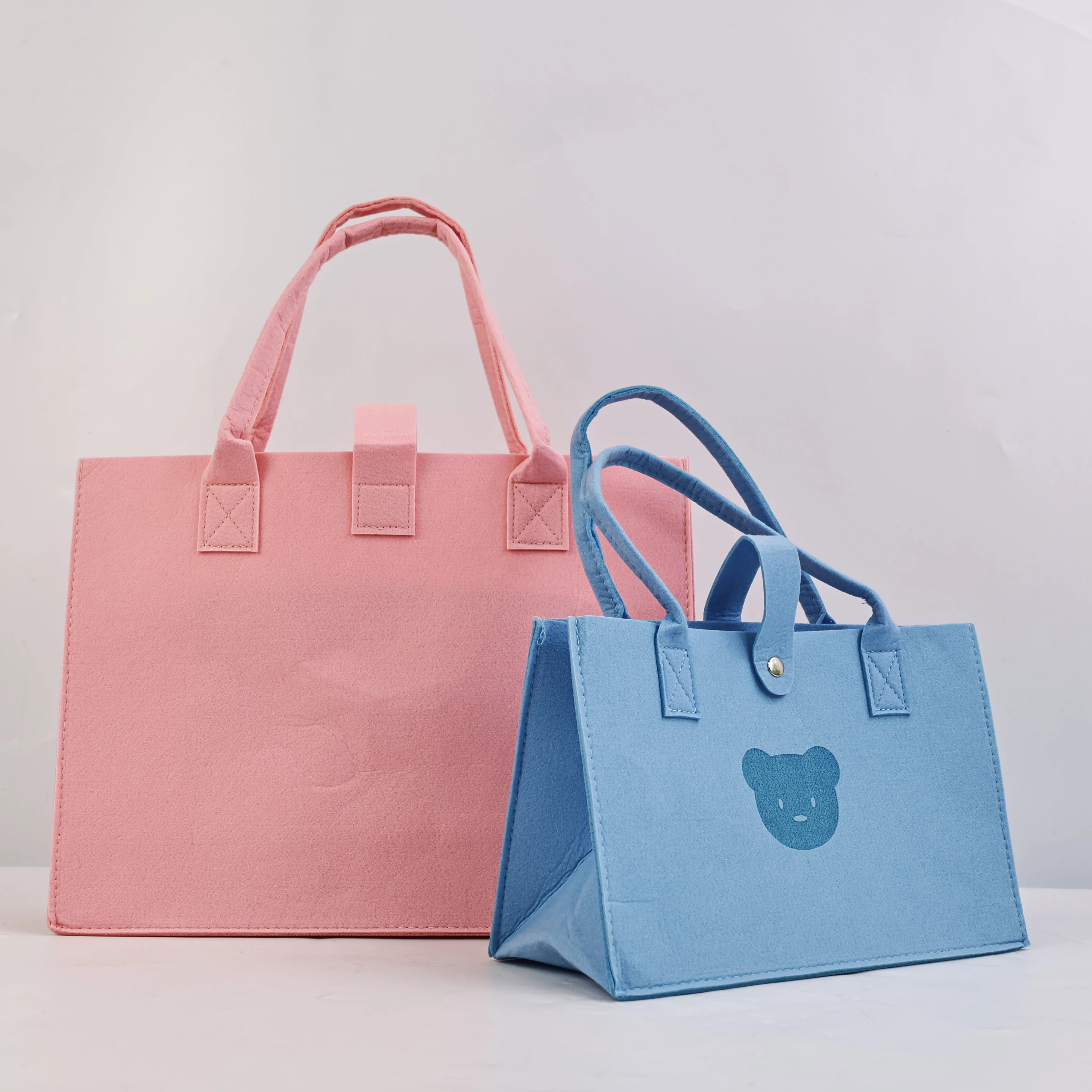 High-End Felt Hand Bag Custom Logo Button Closure Hanging Felt Tote Shopping Bag With Handles