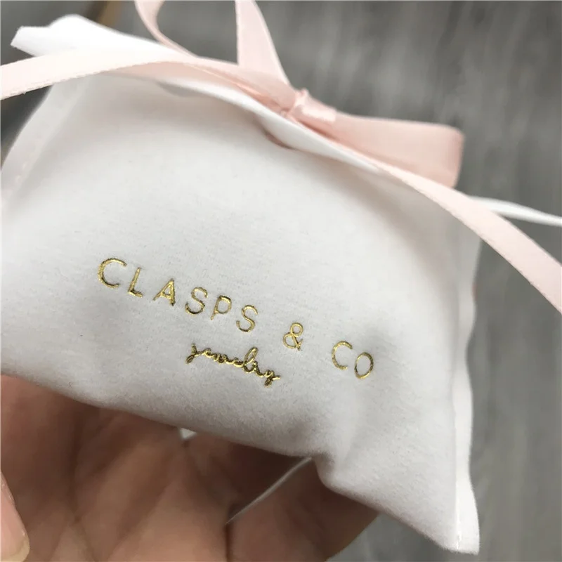 Custom velvet folding suede jewelry pouches for jewelry, LUXURY Embossed small envelope jewelry gift packing pouch with ribbon